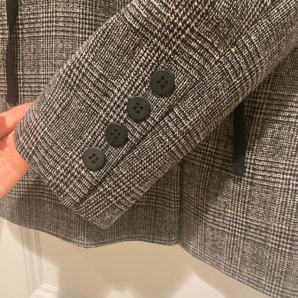 LF Seek the Label double breasted corseted plaid blazer - Picture 3 of 7
